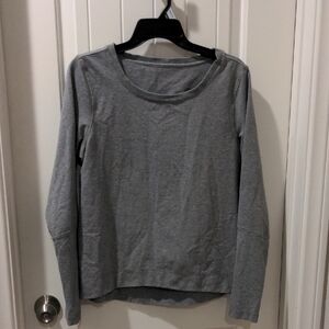 Lululemon Long Sleeve High Low Top